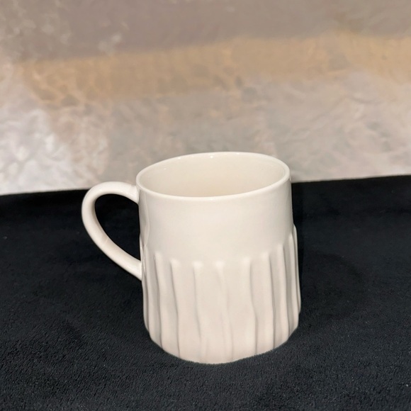 PRICE REDUCED Rae Dunn TEA Textured Stripe Mug Cup Tea-Time - Picture 6 of 6